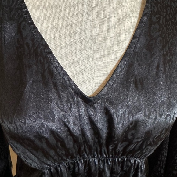 The Impeccable Pig Anthropologie Long Sleeve Black Blouse. Size Medium - Picture 2 of 9